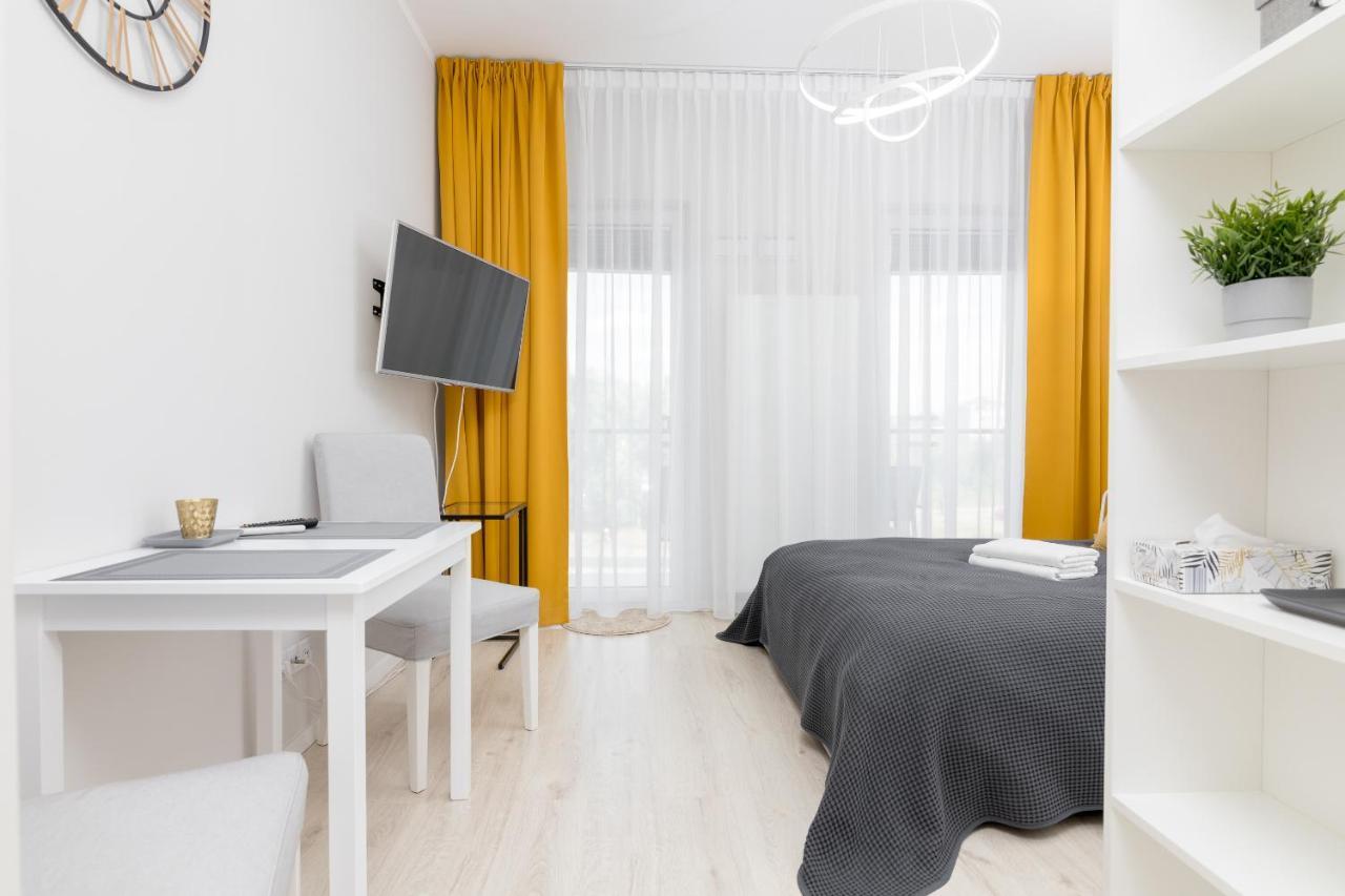 Yellow Sunset Studio Daire Varşova Dış mekan fotoğraf